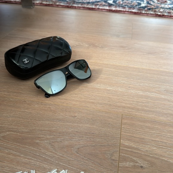 Chanel 5386 butterfly sunglasses - Picture 7 of 10